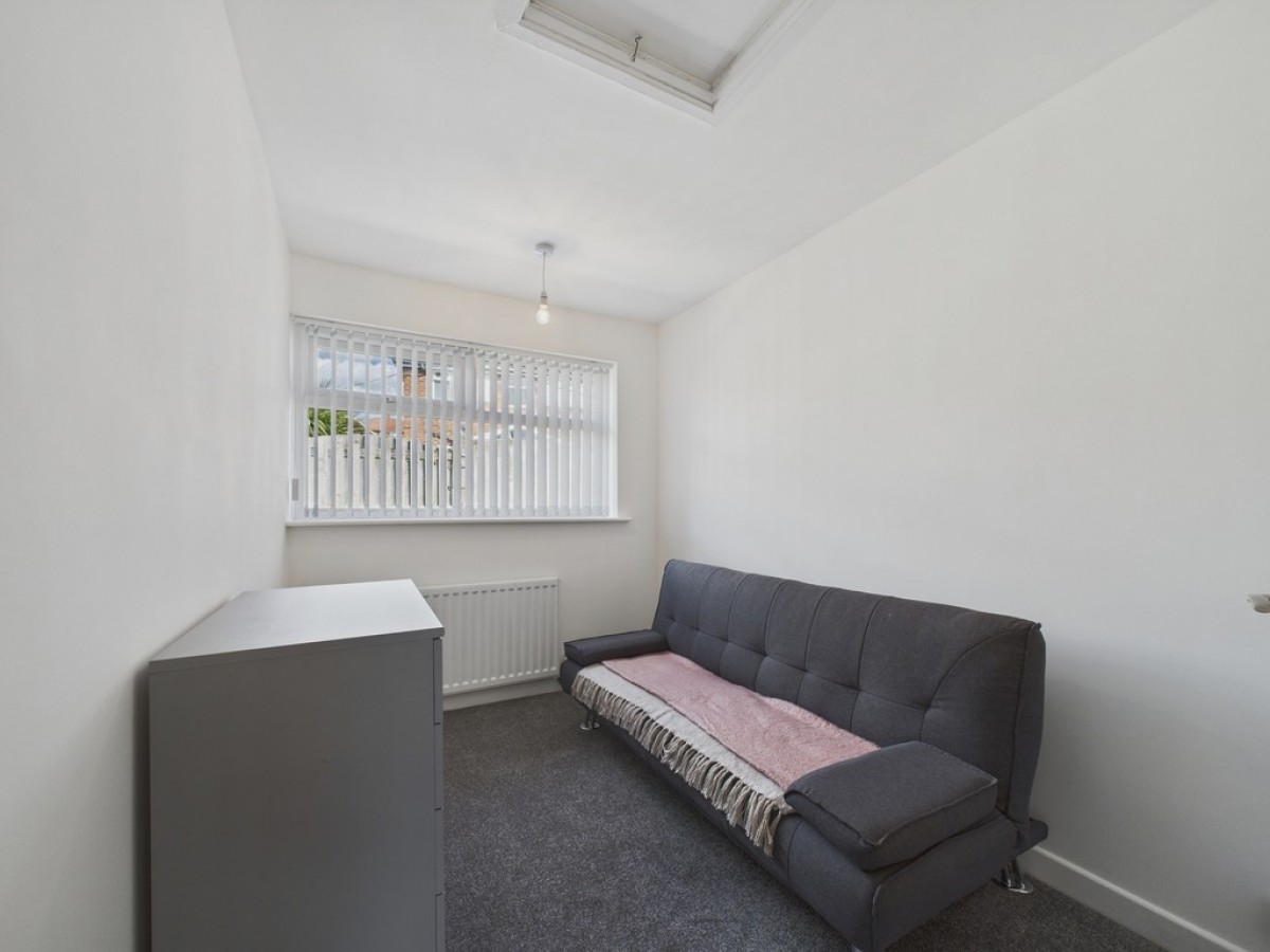 Winlea Avenue, Brecks