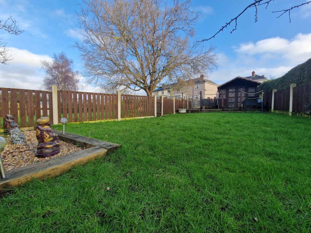 Arundel Crescent , Treeton