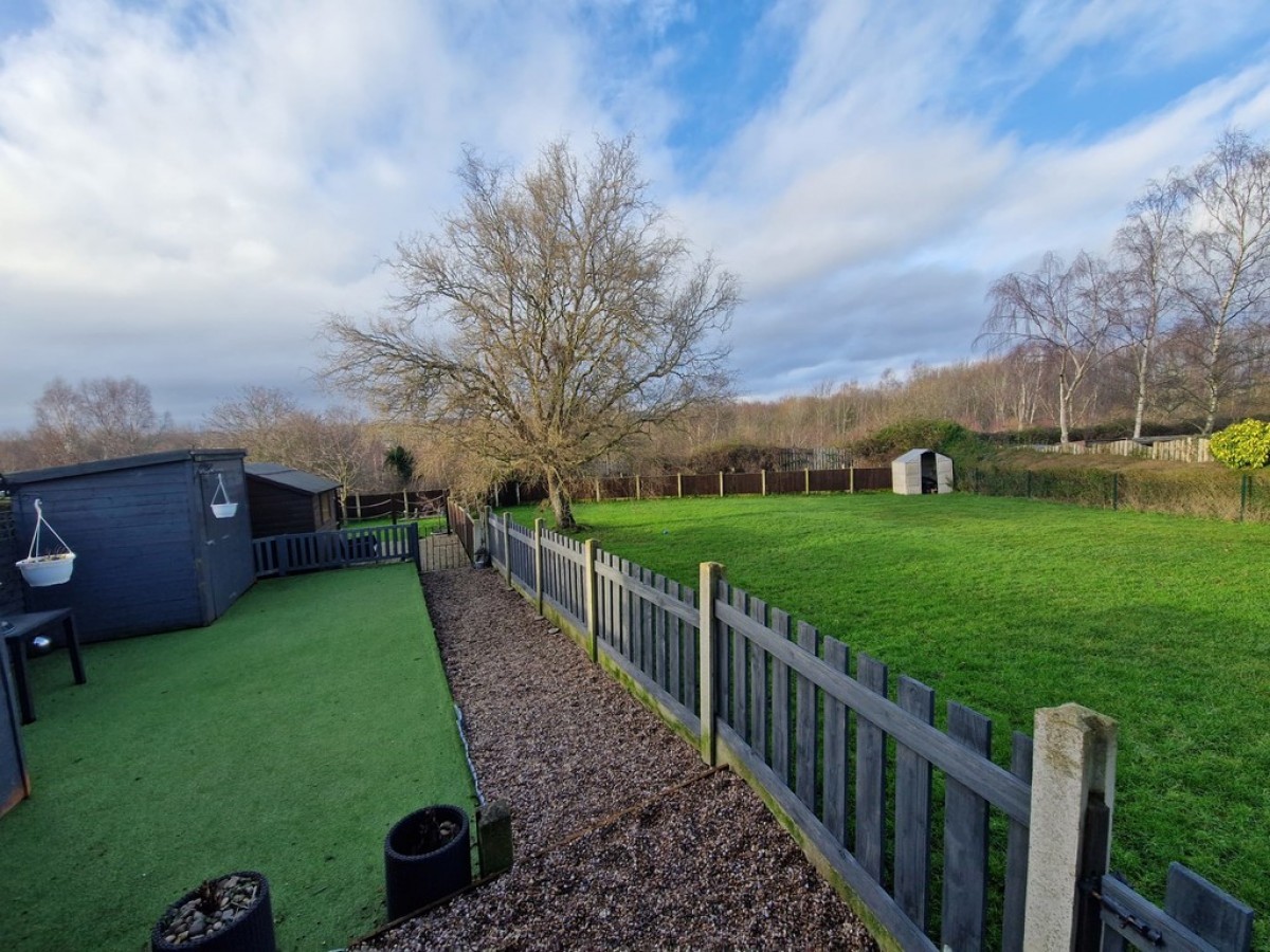 Arundel Crescent , Treeton