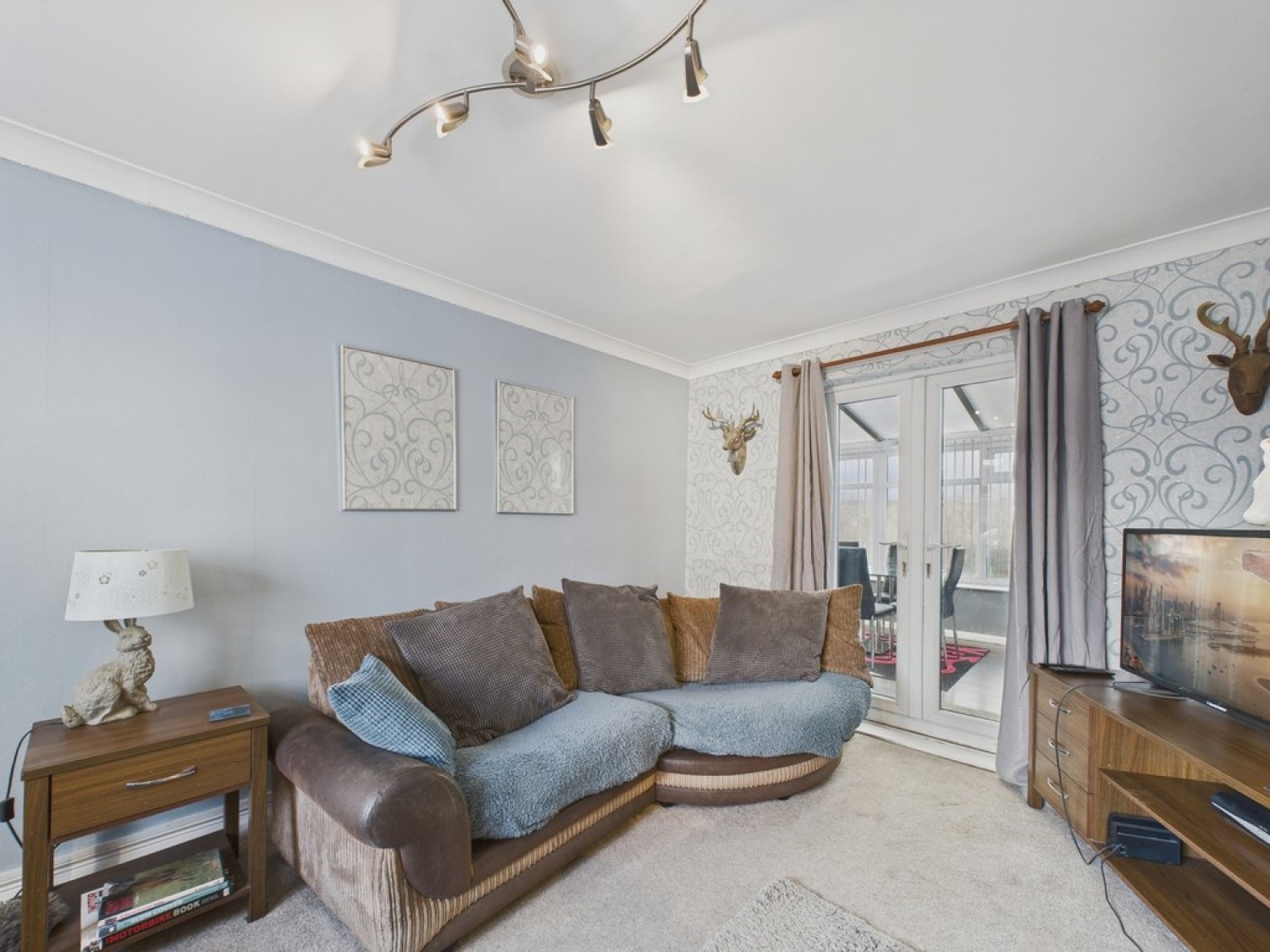 3 bedroom House in Arundel Crescent , Treeton