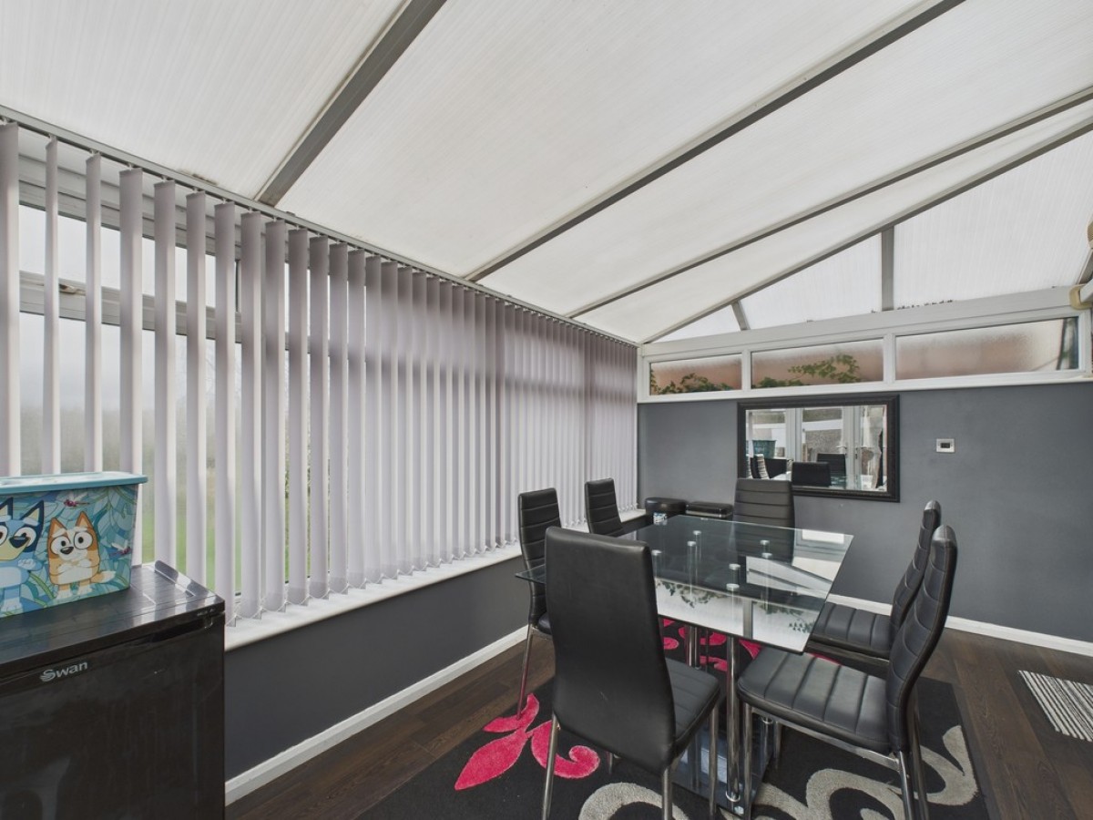 Arundel Crescent , Treeton