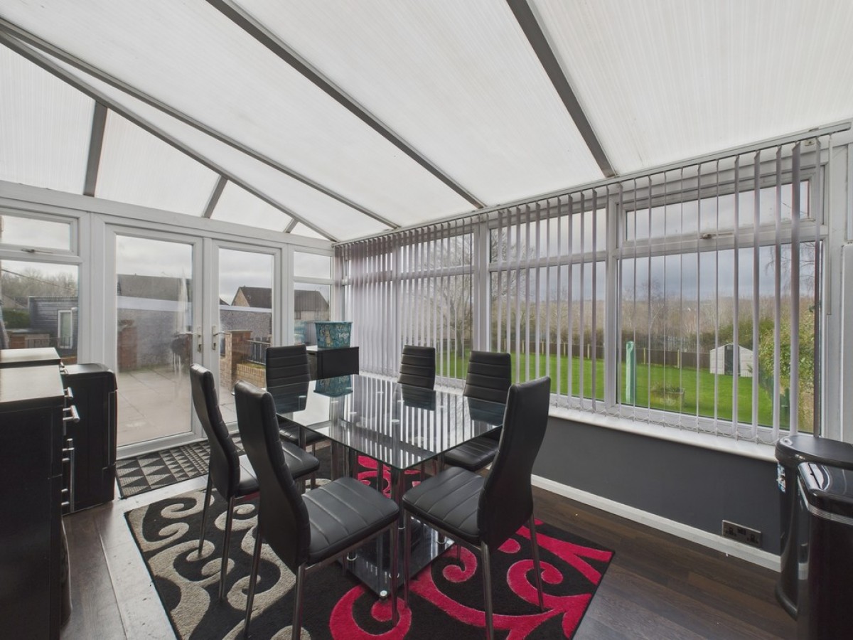 Arundel Crescent , Treeton