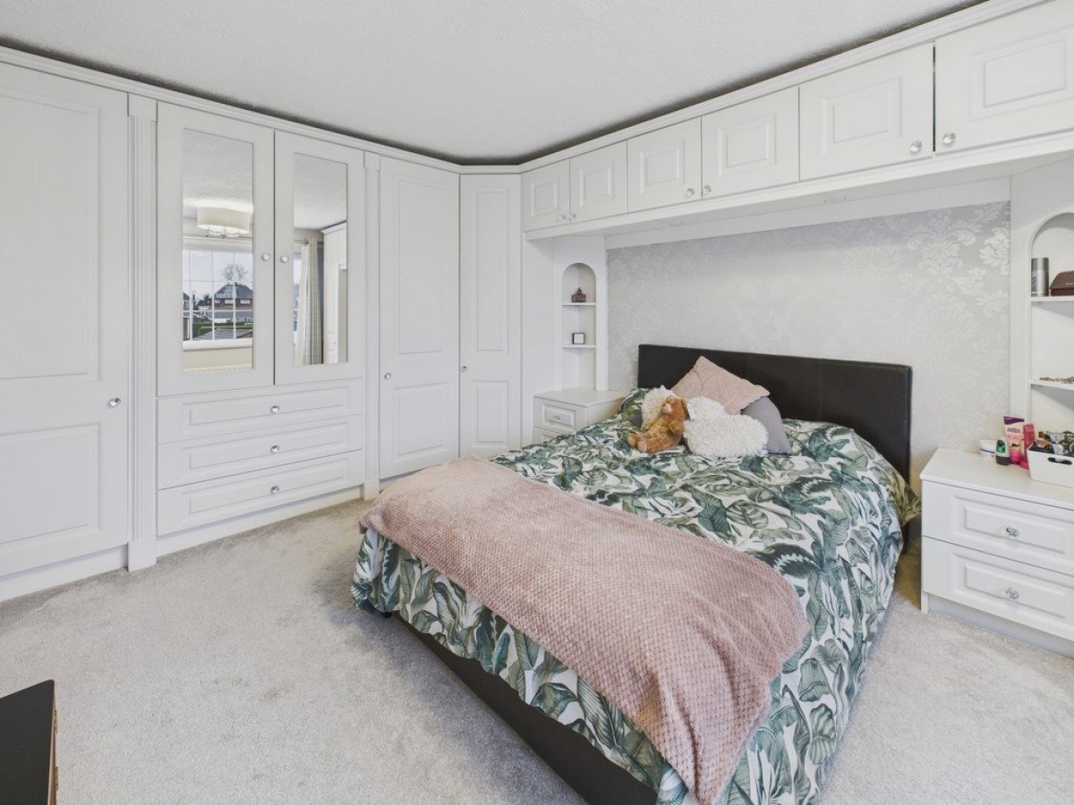 Cromford Drive, Staveley