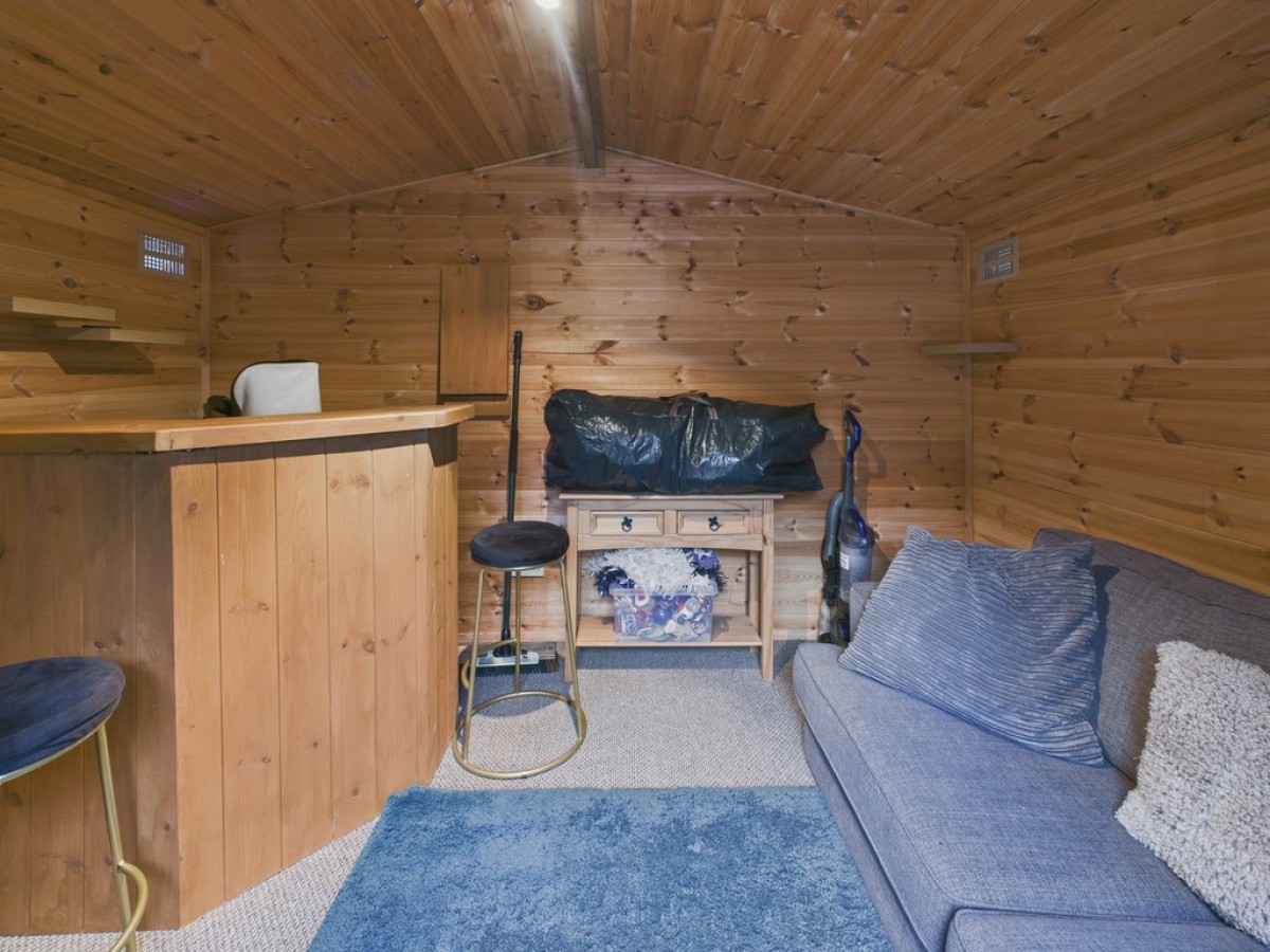 Cromford Drive, Staveley