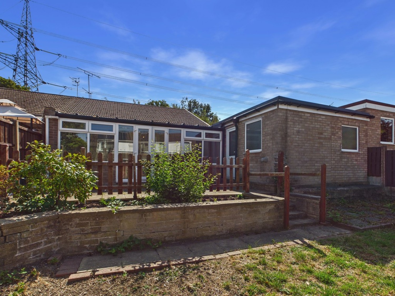 2 bedroom Bungalow for Sale Bamford Road, Inkersall, Chesterfield