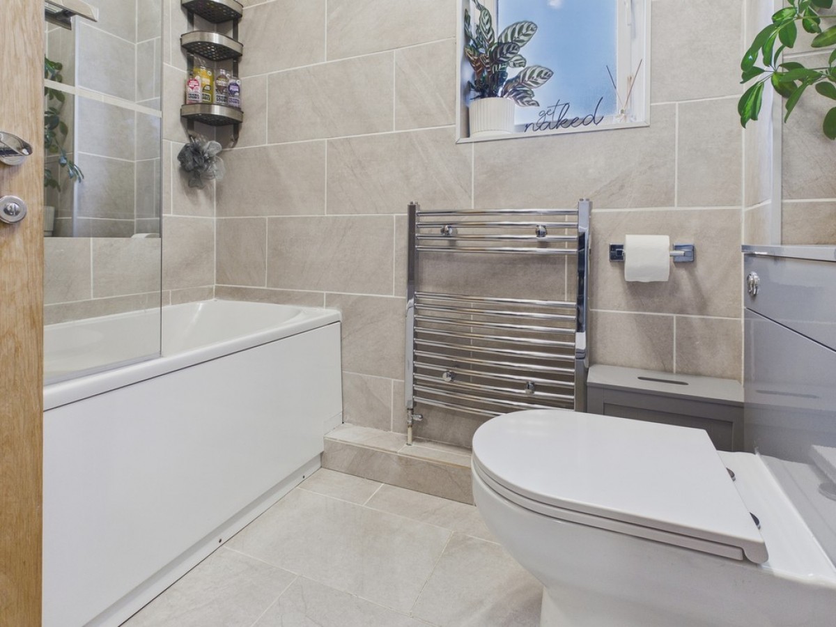 Farnon Close, Chesterfield