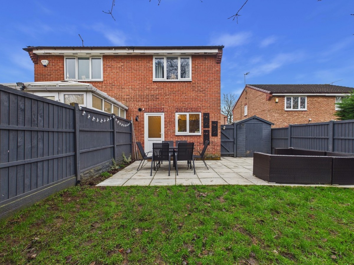 Farnon Close, Chesterfield