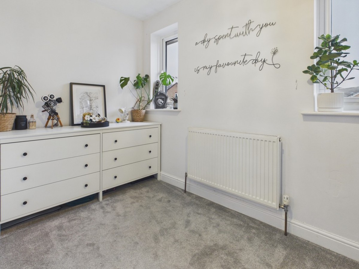 Farnon Close, Chesterfield