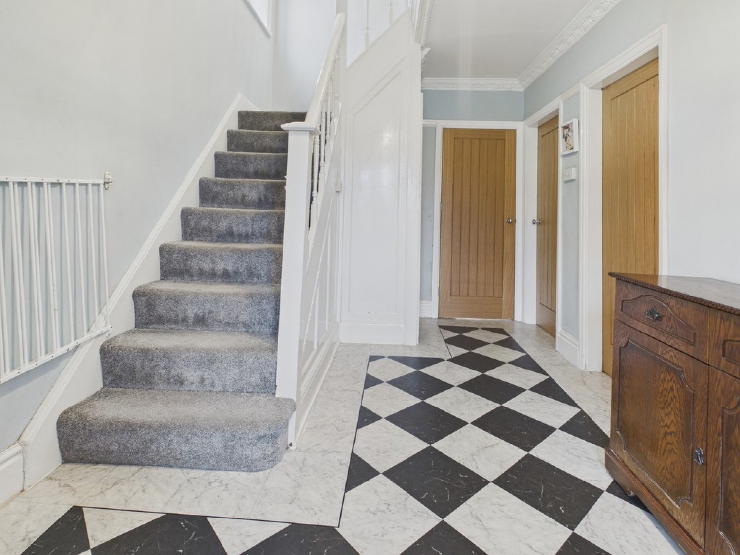 3 bedroom House in Worksop Road, Mastin Moor