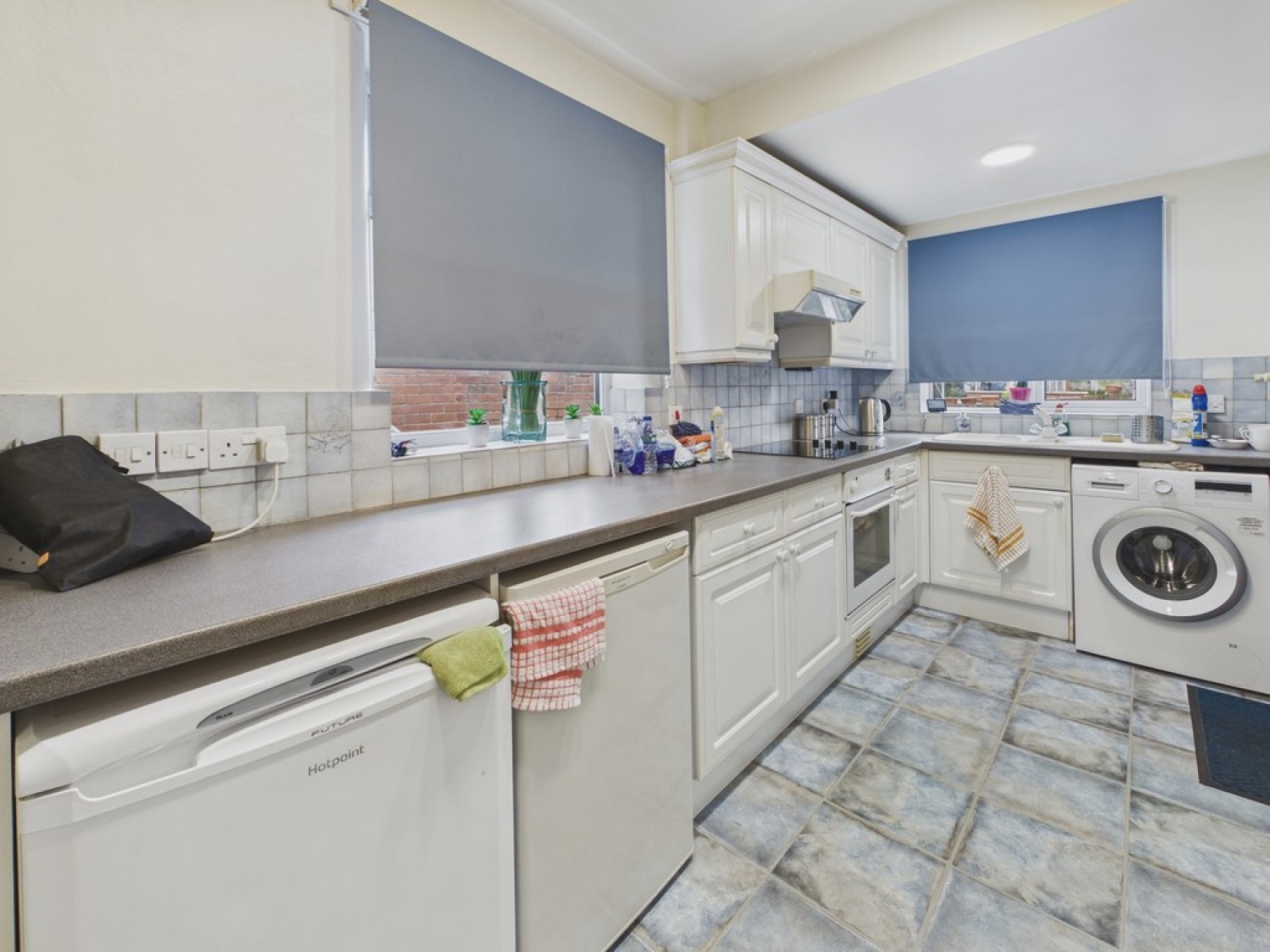 3 bedroom House for Sale Moorland View Road, Walton, Chesterfield