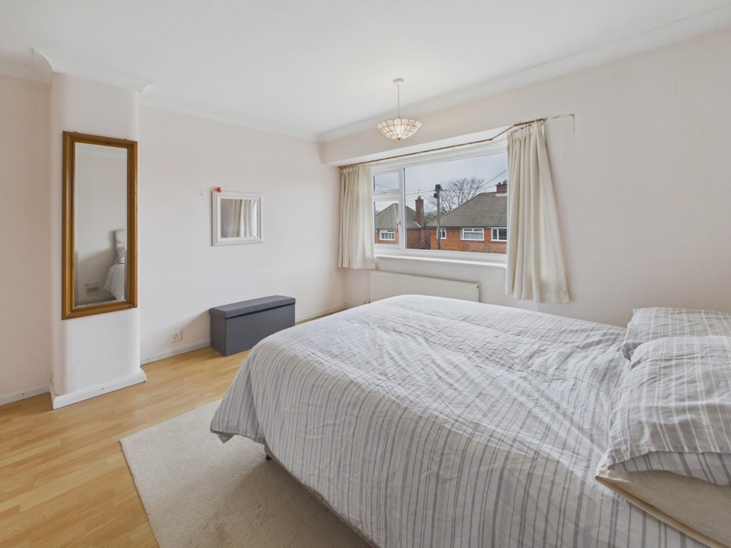 3 bedroom House for Sale Moorland View Road, Walton, Chesterfield