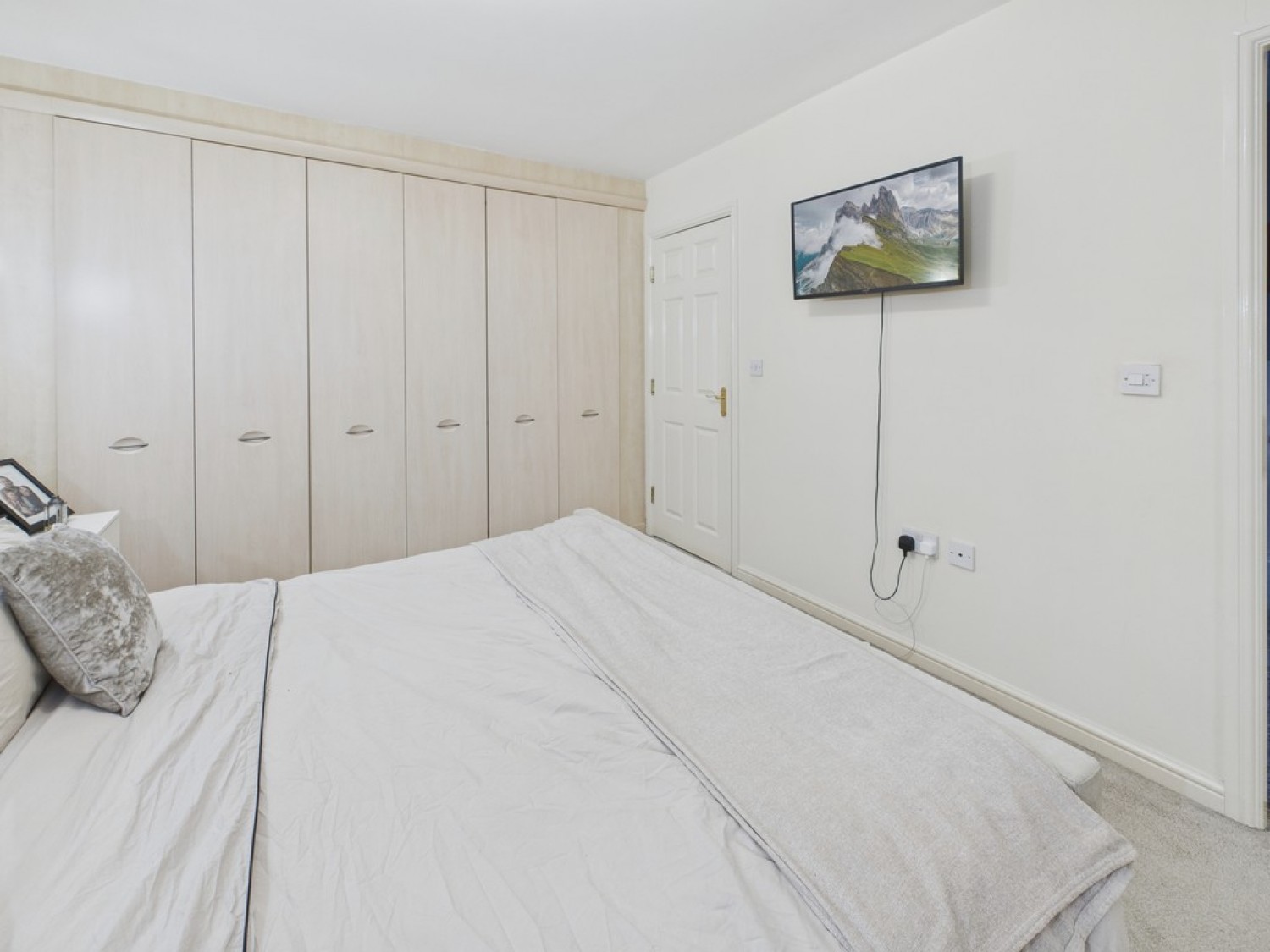 4 bedroom House in Pen Lane, Danesmoor