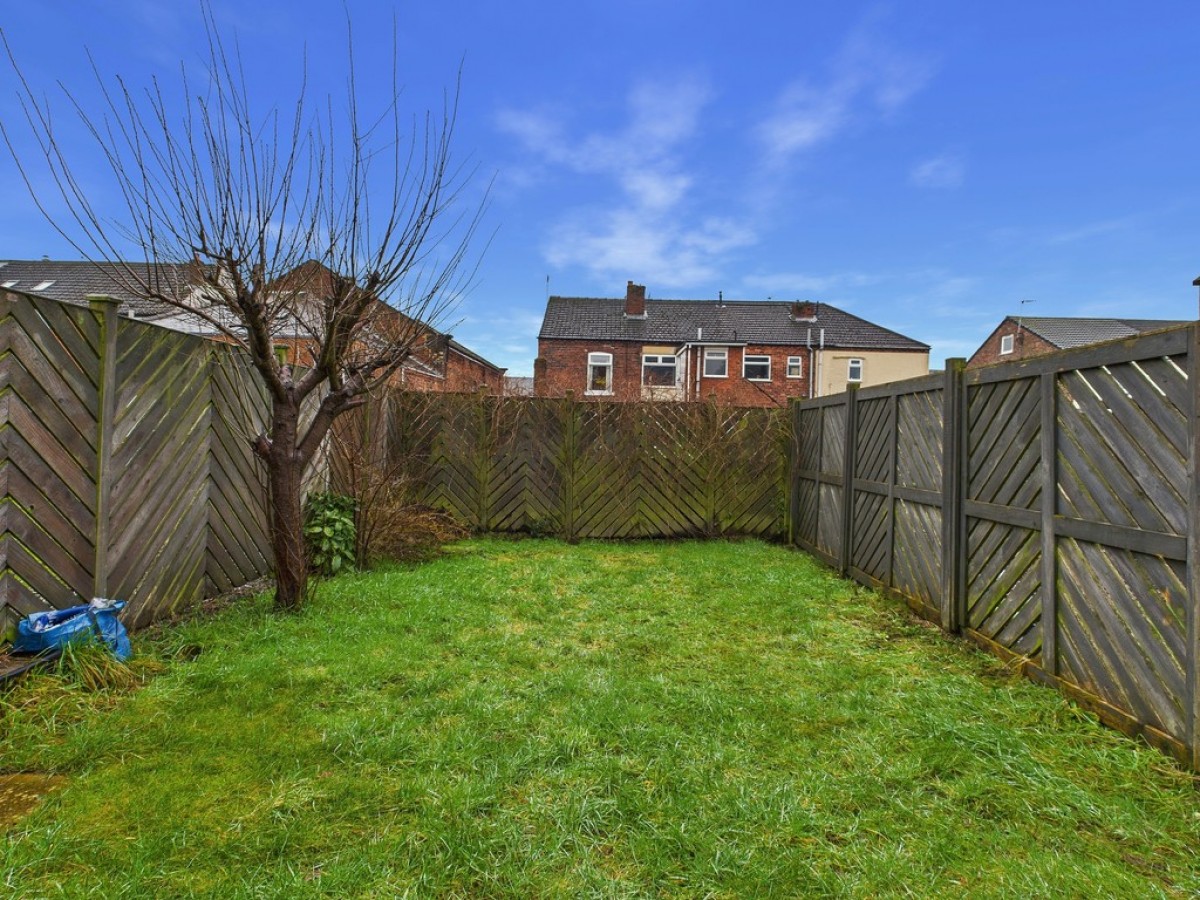 Pen Lane, Danesmoor