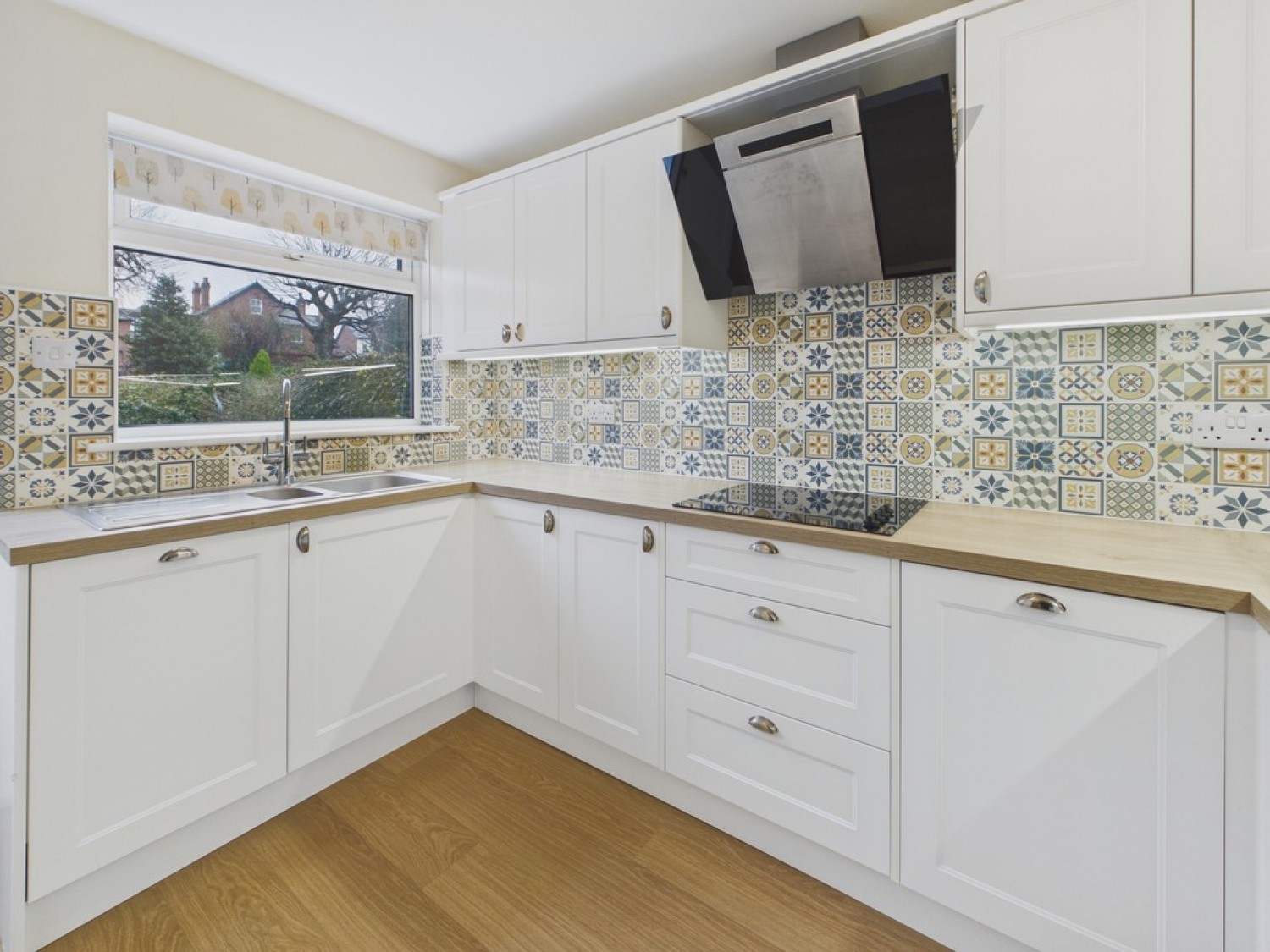 4 bedroom House for Letting Darwin Close, Chesterfield