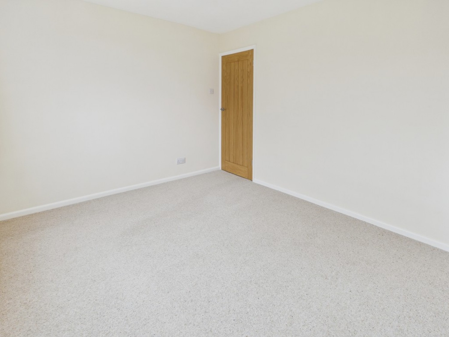 4 bedroom House for Letting Darwin Close, Chesterfield