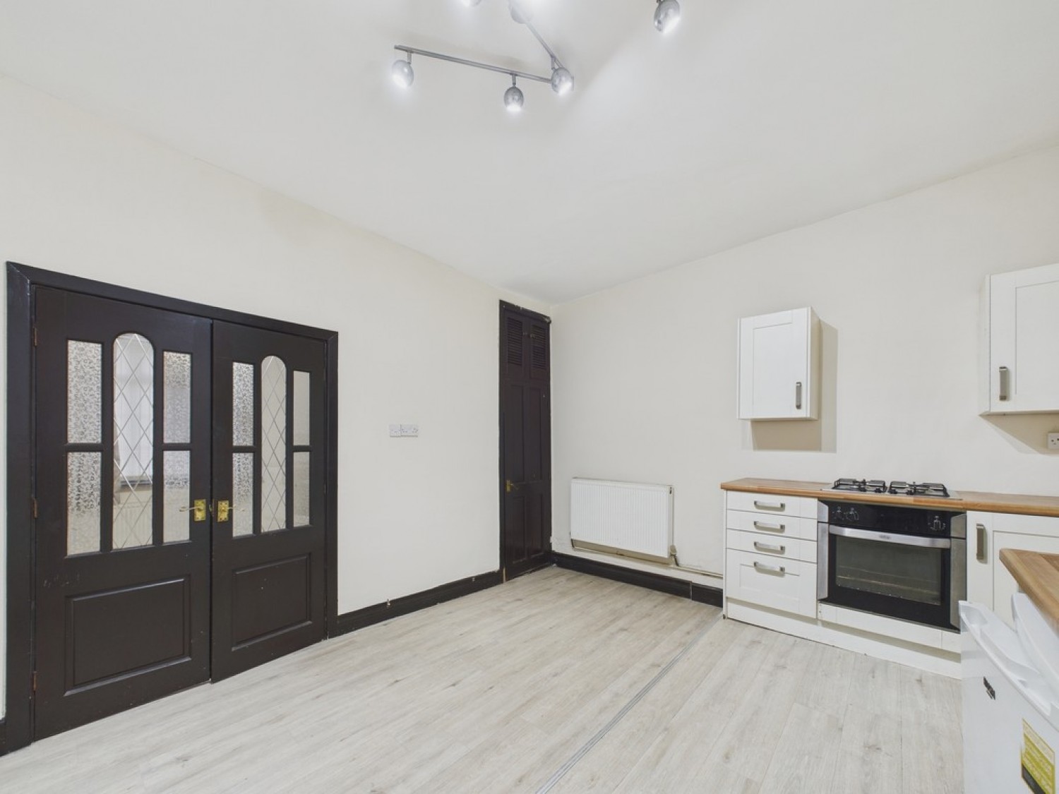 2 bedroom House in Peter Street, Kimberworth