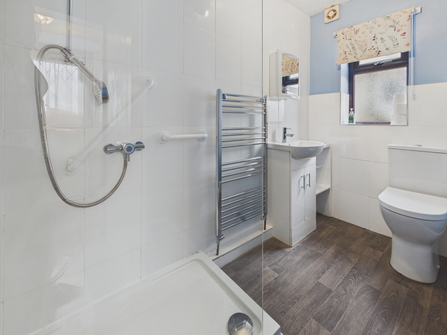 2 bedroom House for Sale Williamthorpe Road, Chesterfield