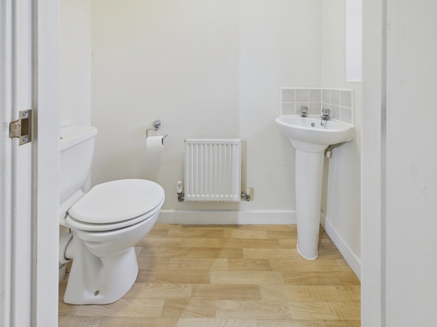 3 bedroom House for Sale Lincoln Way, North Wingfield