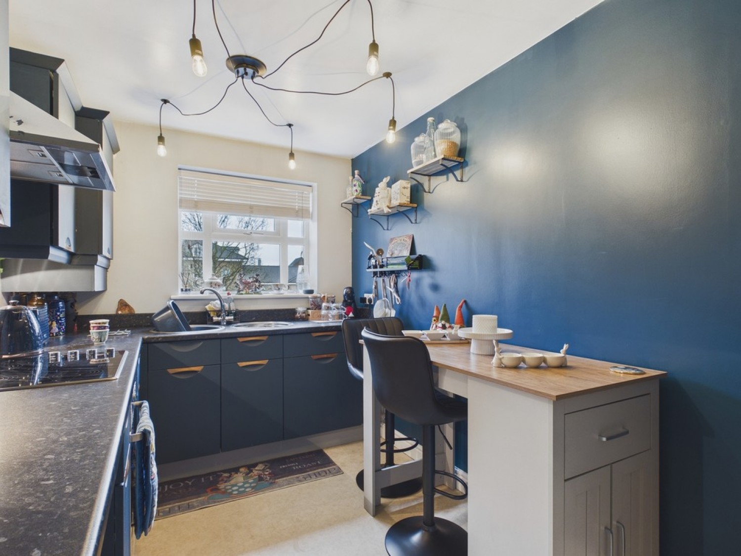 2 bedroom Flat in Acorn Way, Woodlaithes