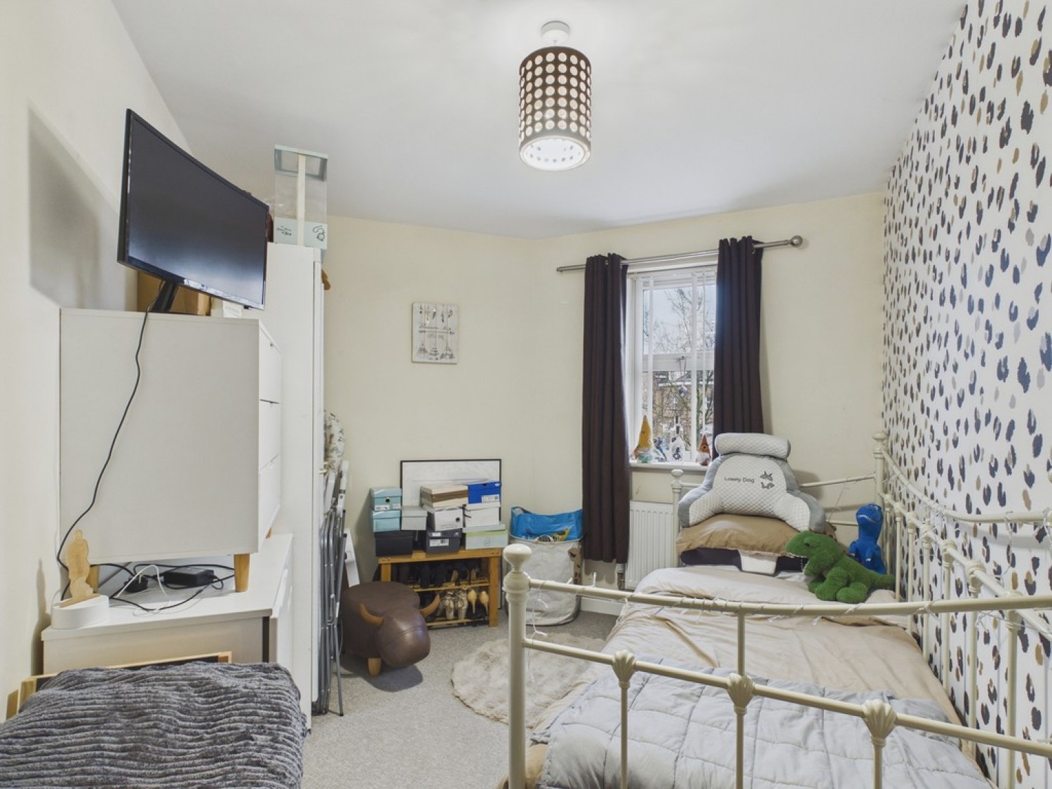 2 bedroom Flat in Acorn Way, Woodlaithes