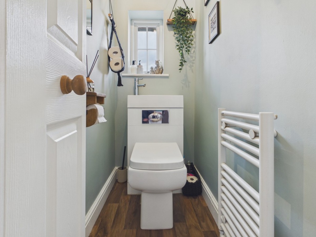 Lime Avenue, Staveley