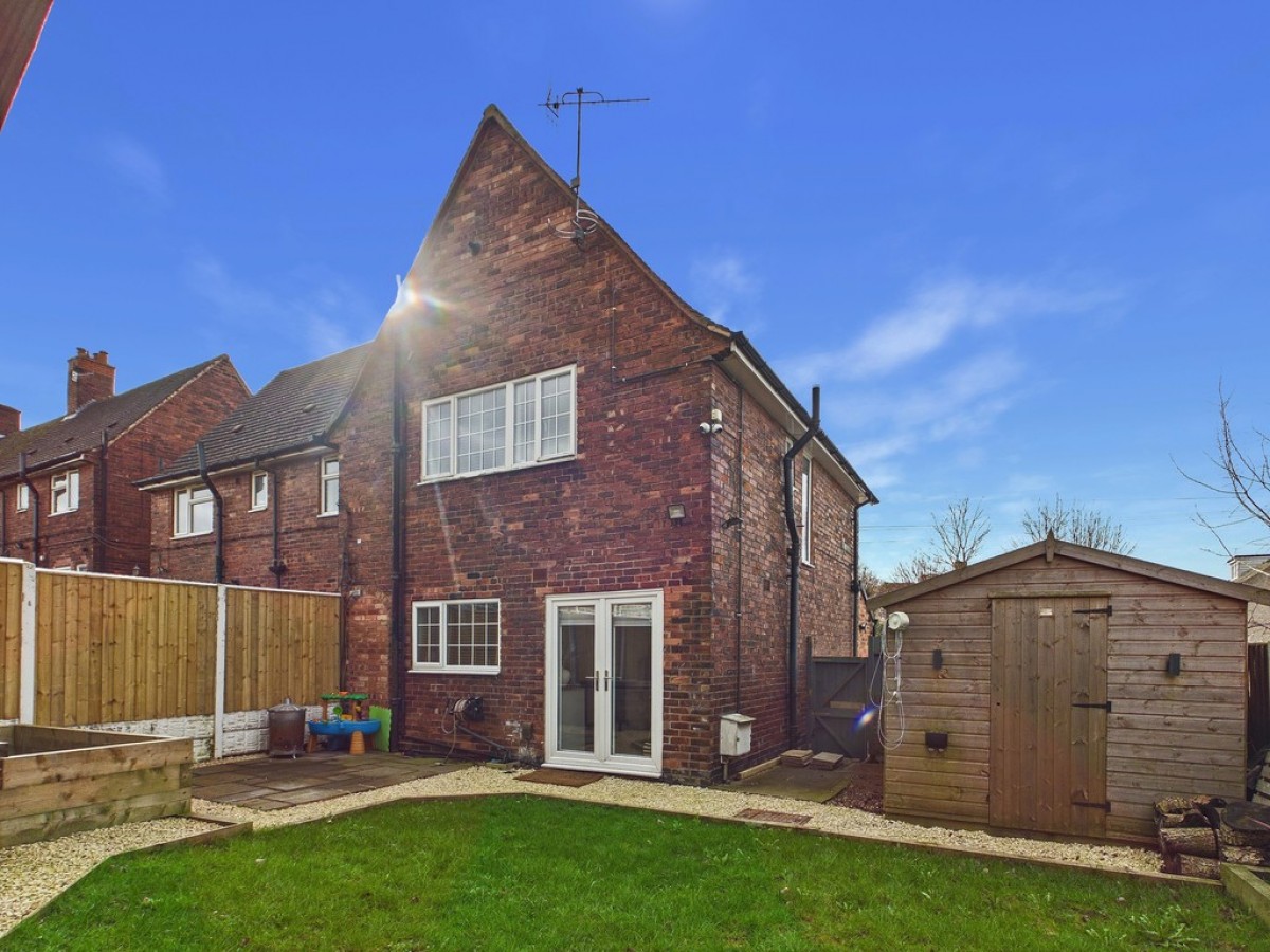 Lime Avenue, Staveley