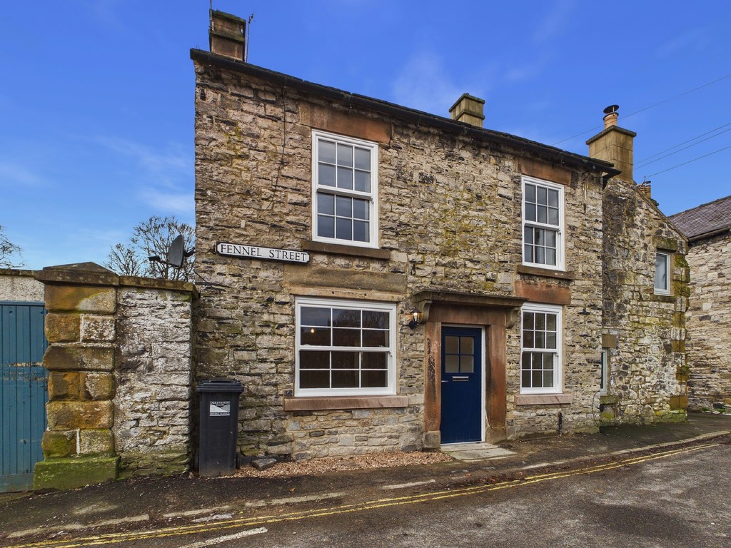 2 bedroom House for Letting Fennel Street, Ashford in the Water