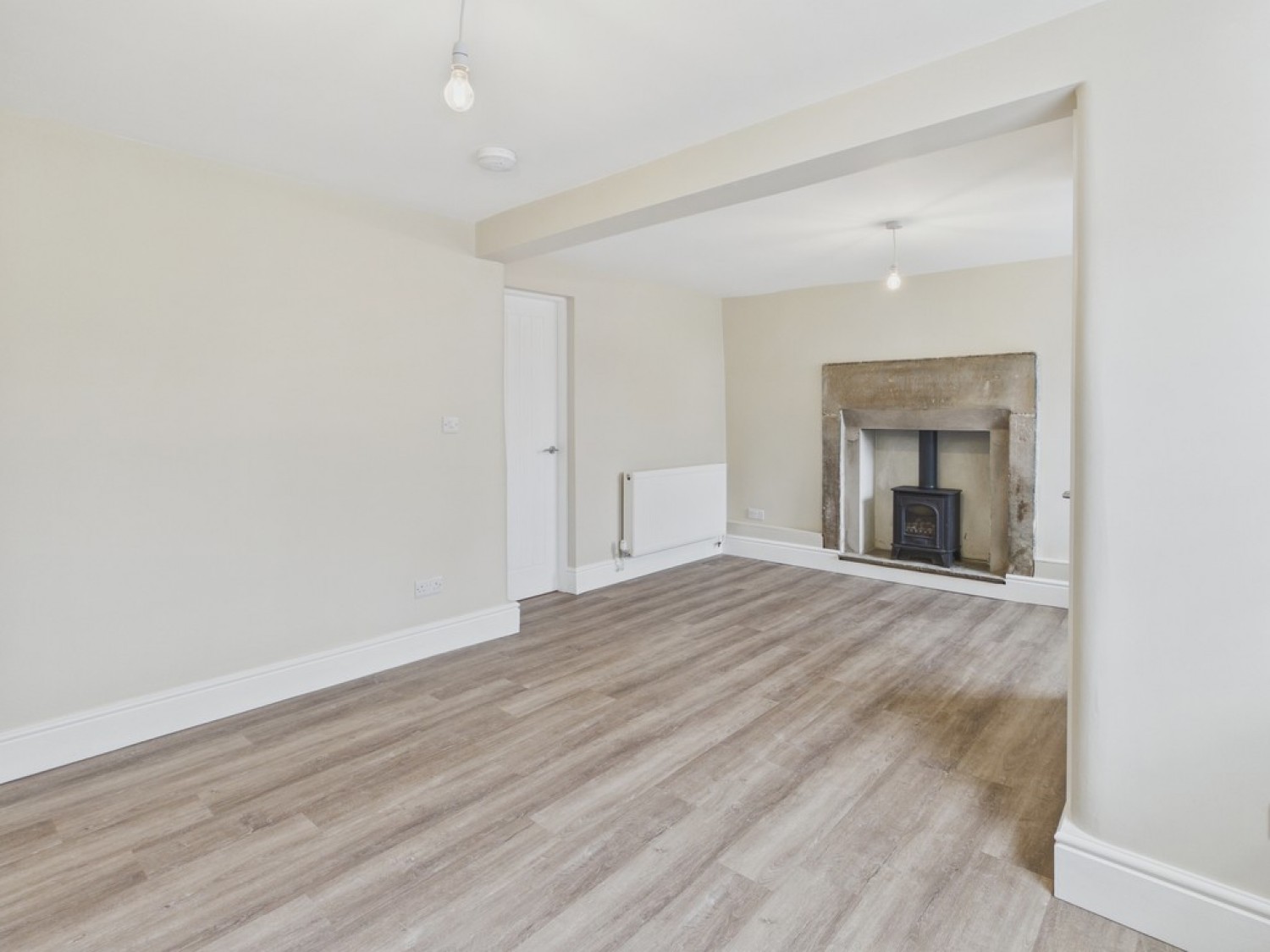 2 bedroom House for Letting Fennel Street, Ashford in the Water