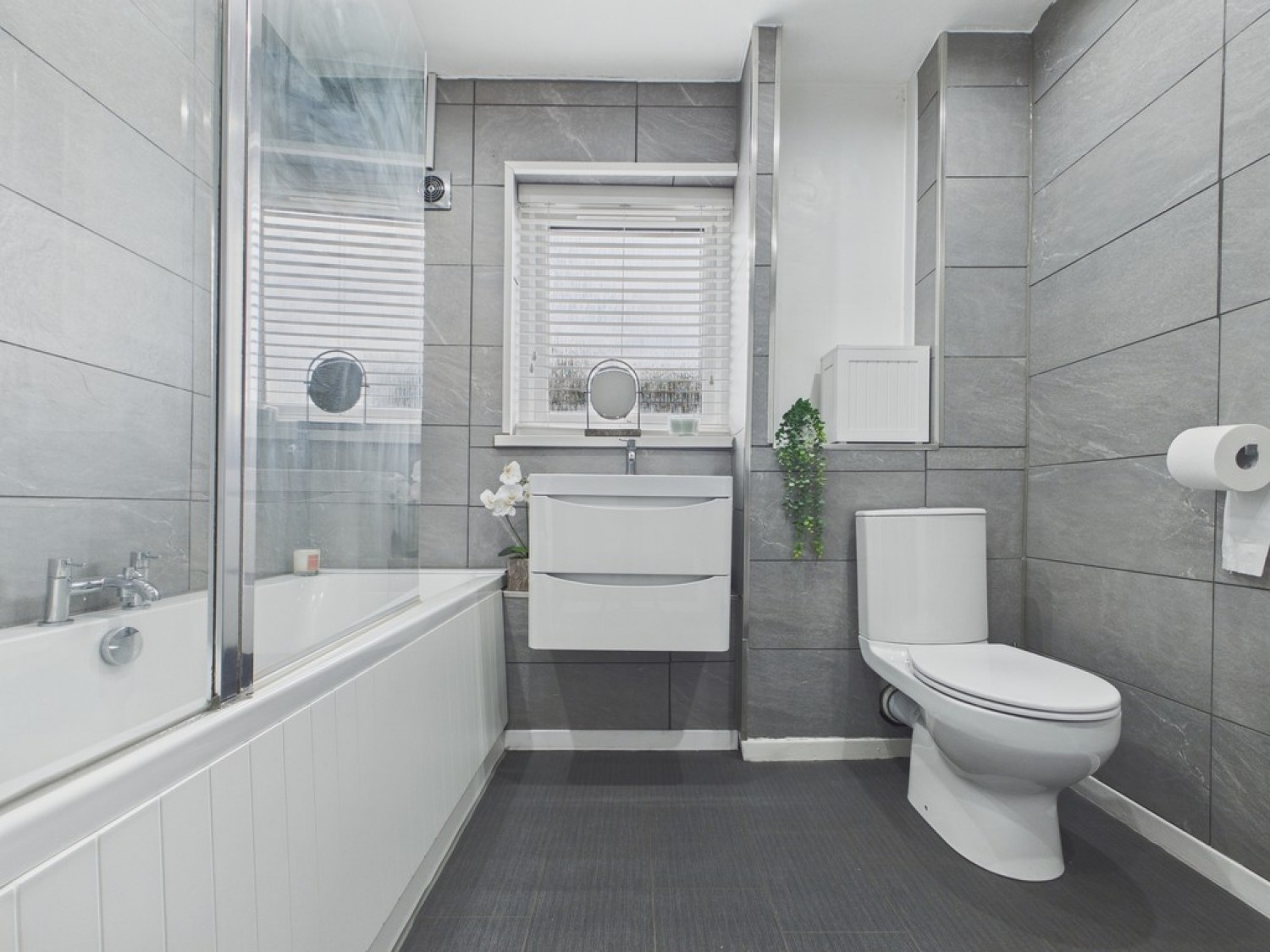 3 bedroom House for Sale Moston Walk, Chesterfield