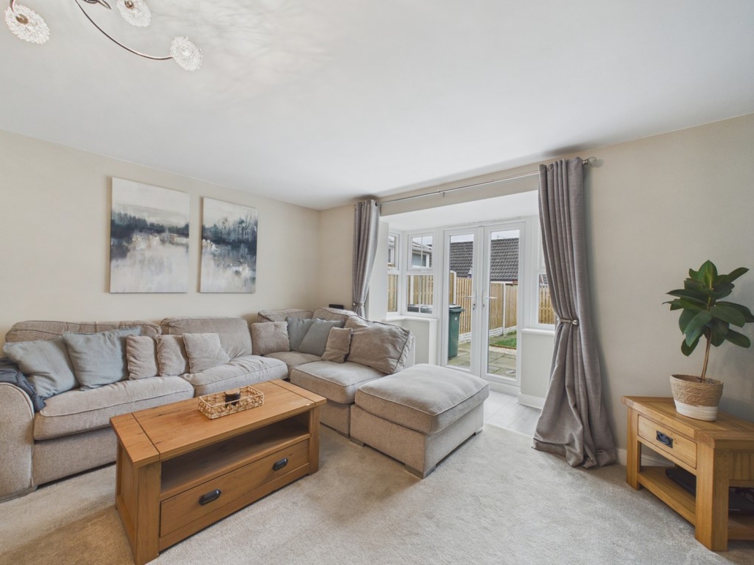 3 bedroom House for Sale Knavesmire Avenue, Dinnington