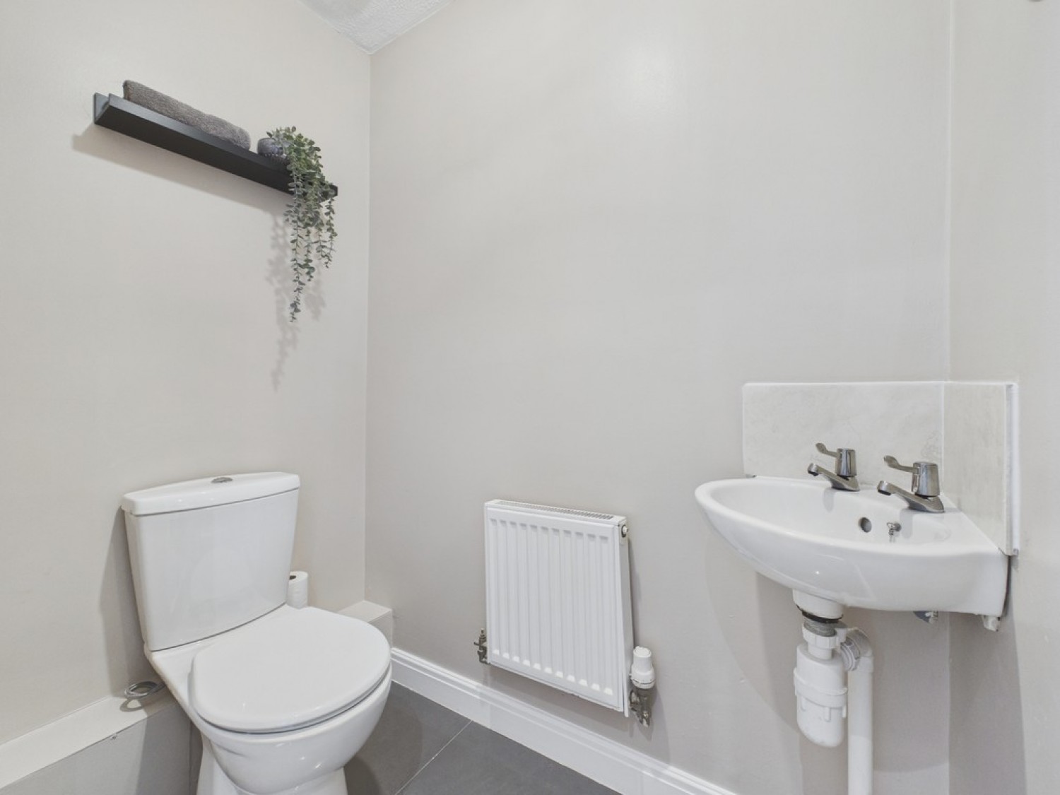 3 bedroom House for Sale Knavesmire Avenue, Dinnington