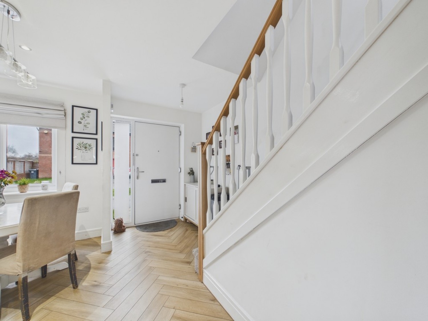3 bedroom House for Sale Hawes Way, Waverley