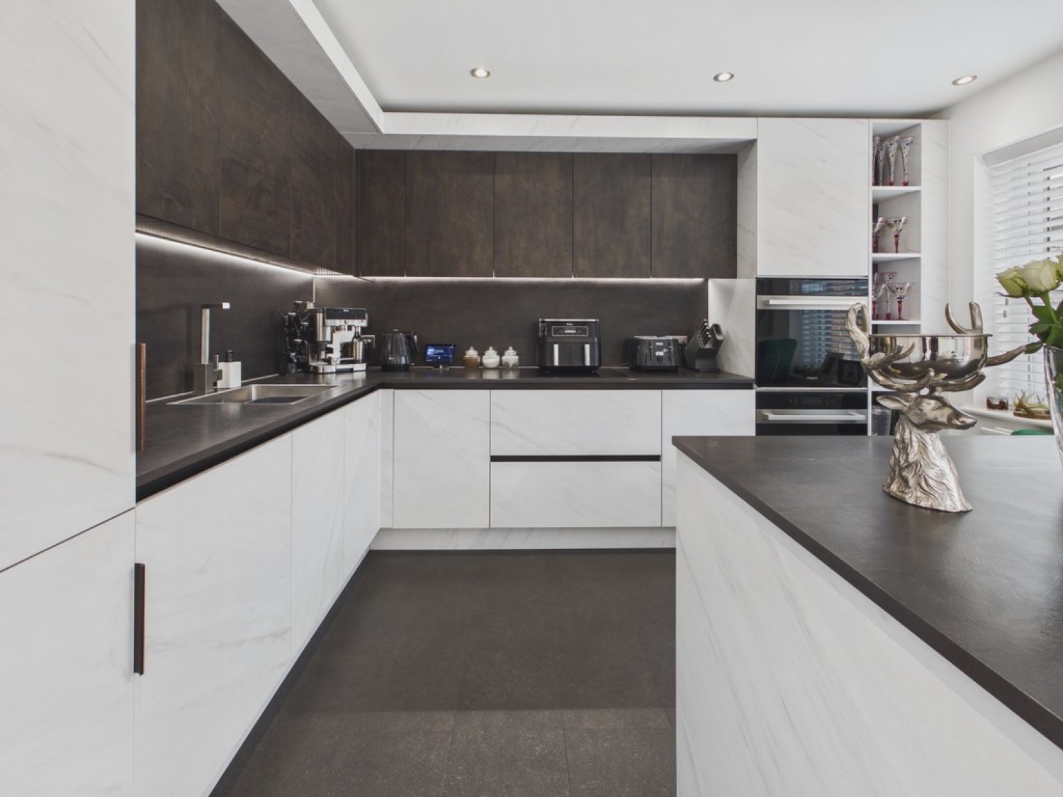 4 bedroom House for Sale Howe Grove, Clay Cross, Chesterfield