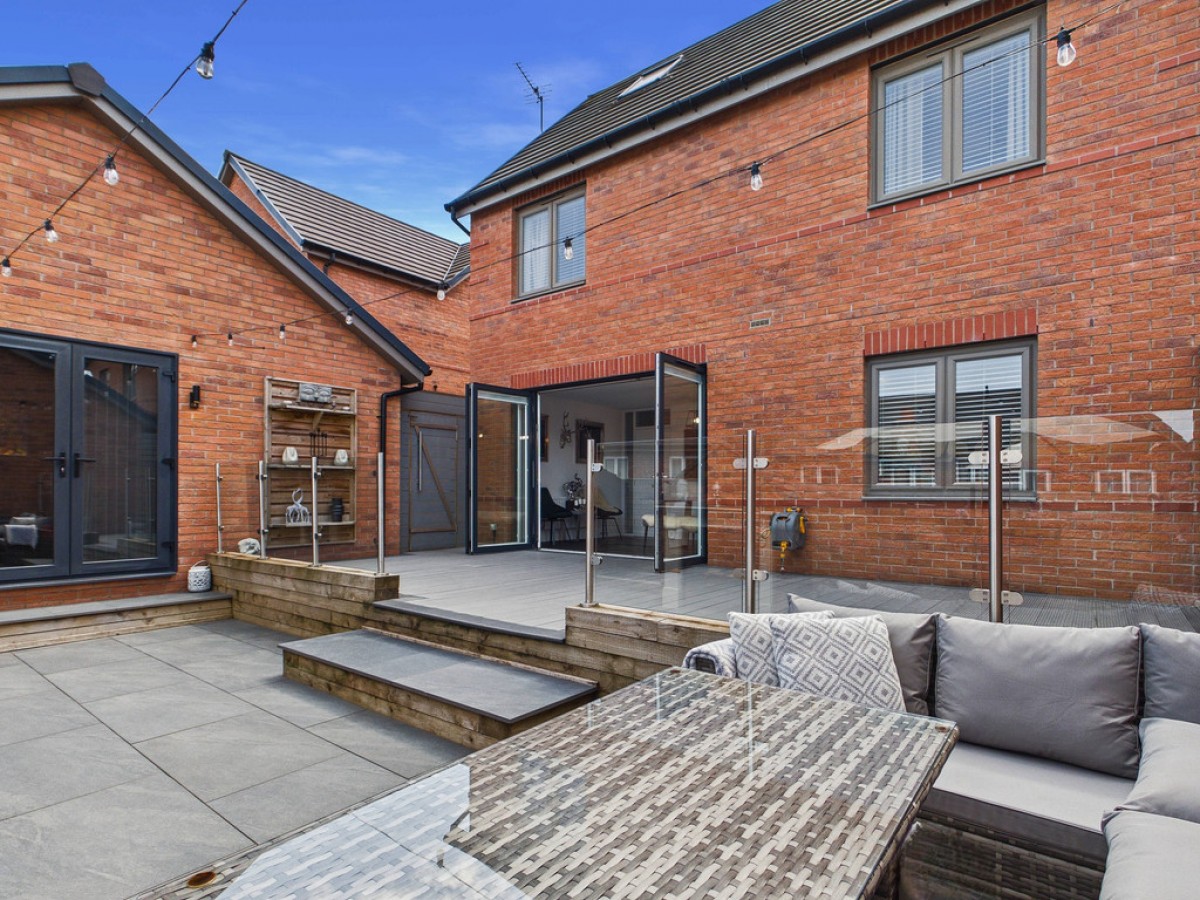 Howe Grove, Clay Cross, Chesterfield