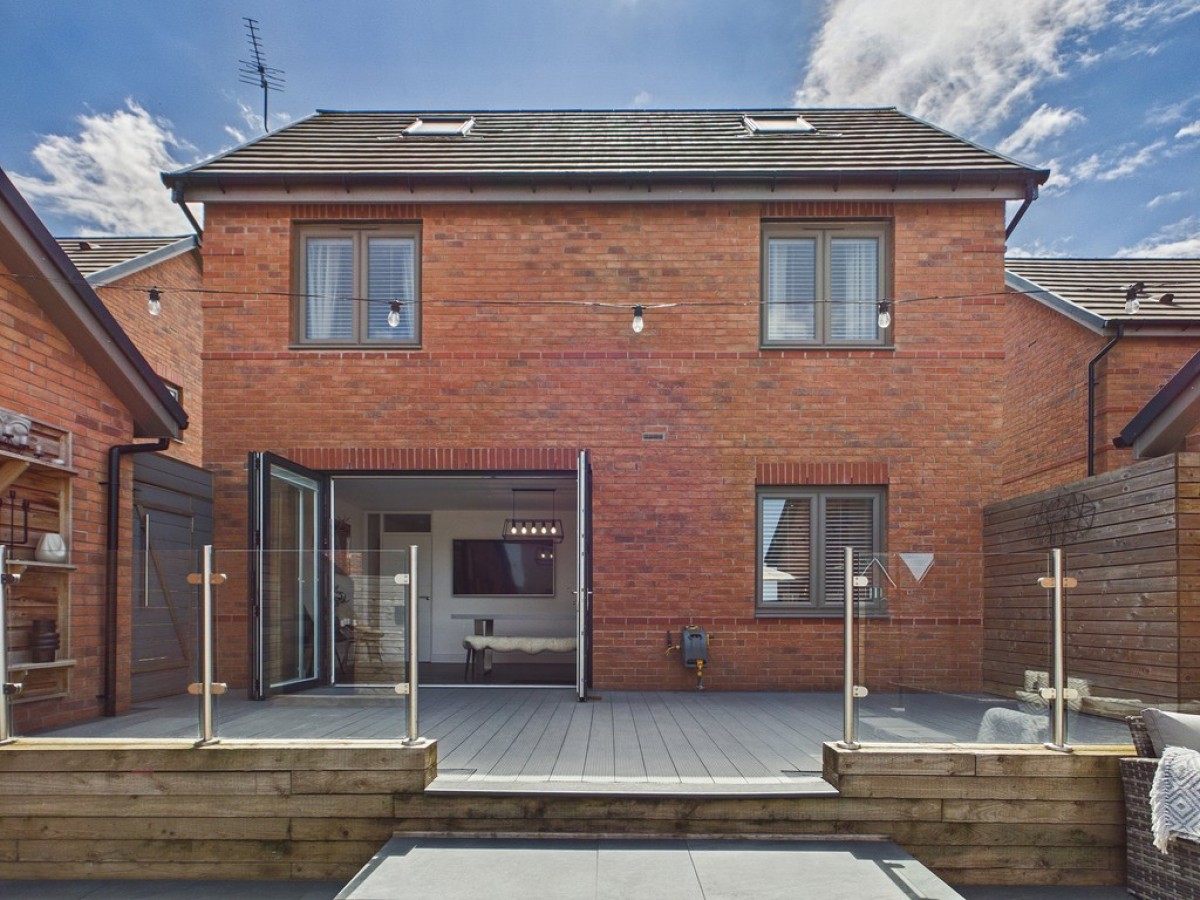 Howe Grove, Clay Cross, Chesterfield