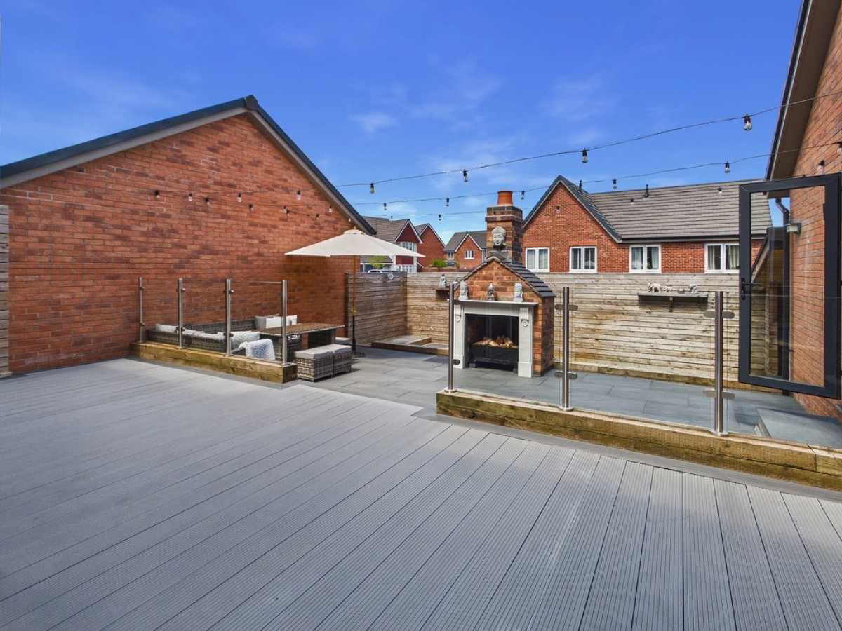 Howe Grove, Clay Cross, Chesterfield