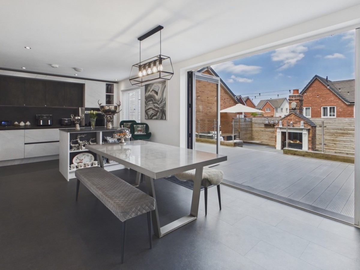Howe Grove, Clay Cross, Chesterfield