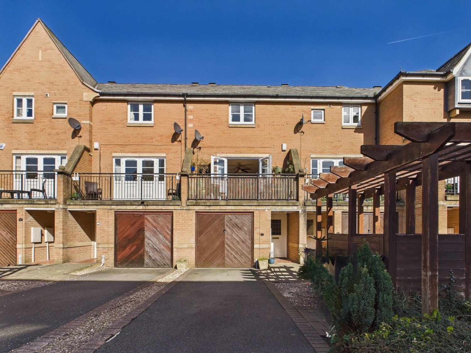 3 bedroom House for Sale Portland Close, Newbold Road, Chesterfield