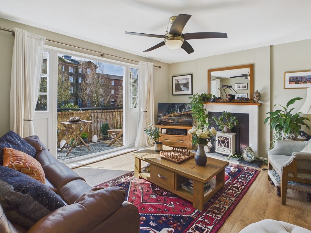 Portland Close, Newbold Road, Chesterfield