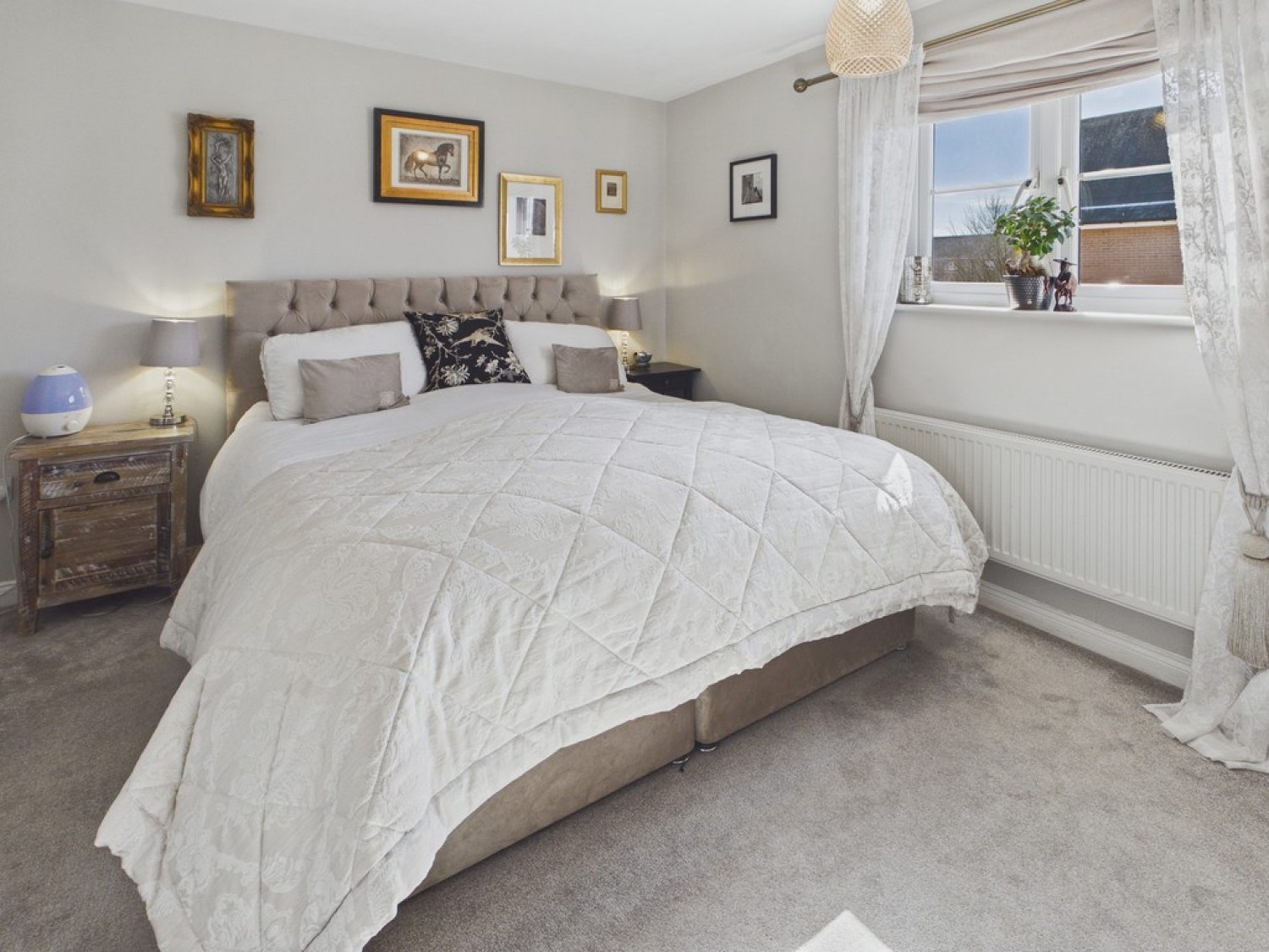 3 bedroom House for Sale Portland Close, Newbold Road, Chesterfield