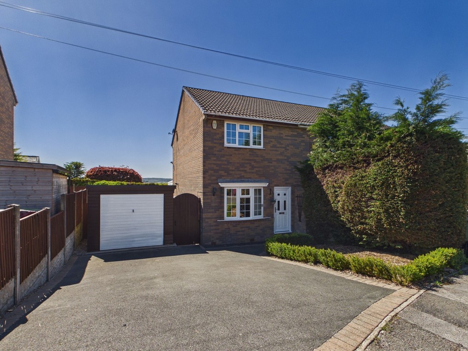 2 bedroom House for Sale Dale View Road, Lower Pilsley