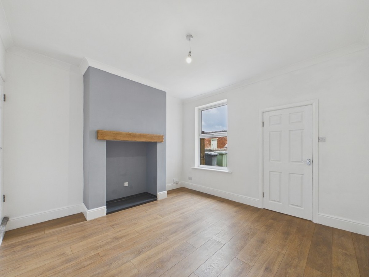 Knighton Street, North Wingfield