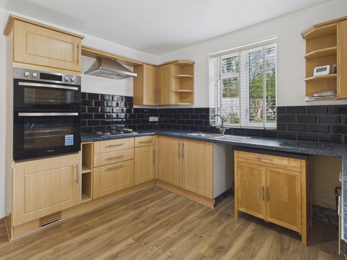 Rose Crescent, Mastin Moor