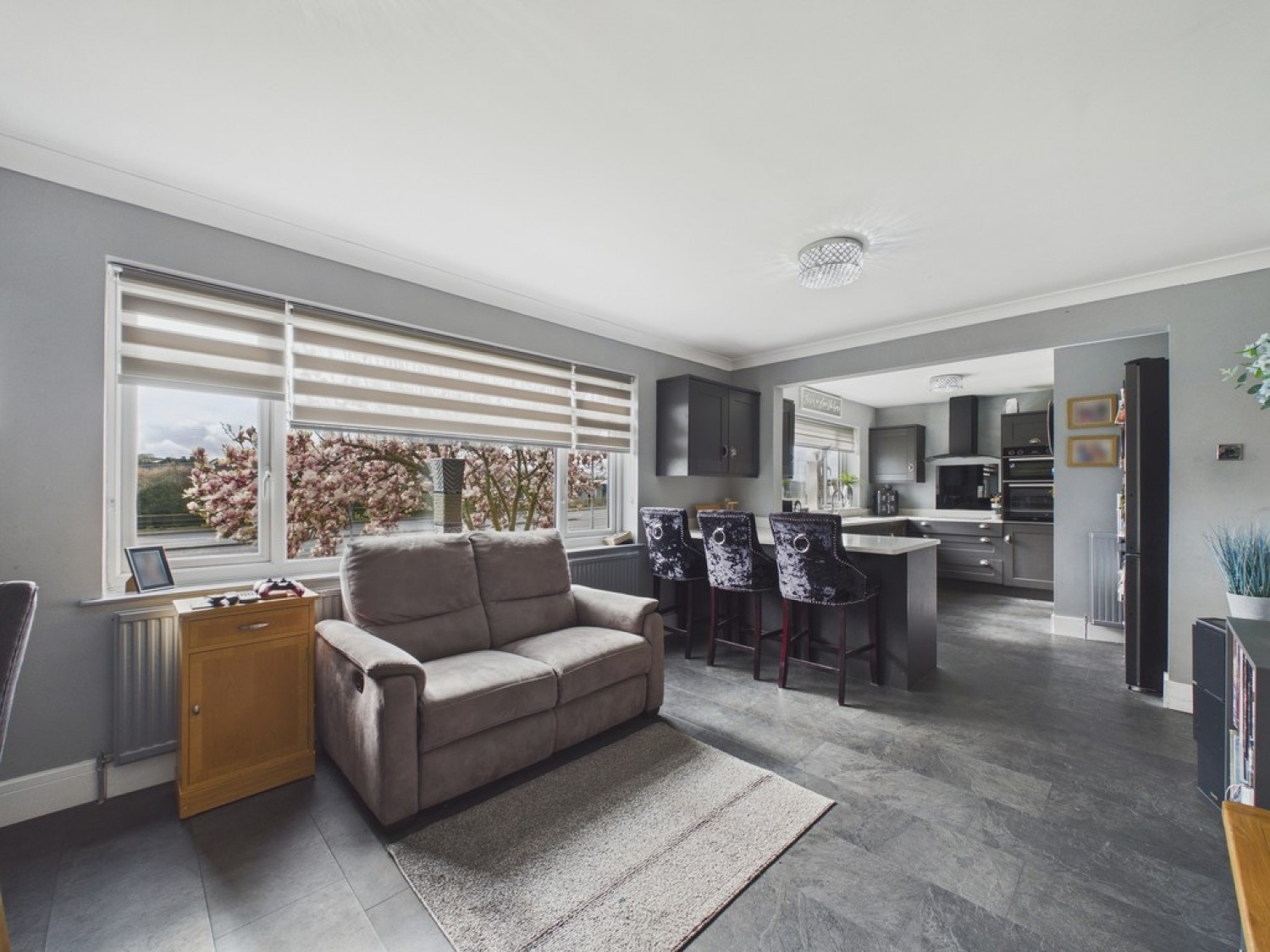 4 bedroom House for Sale West Bawtry Road, Rotherham