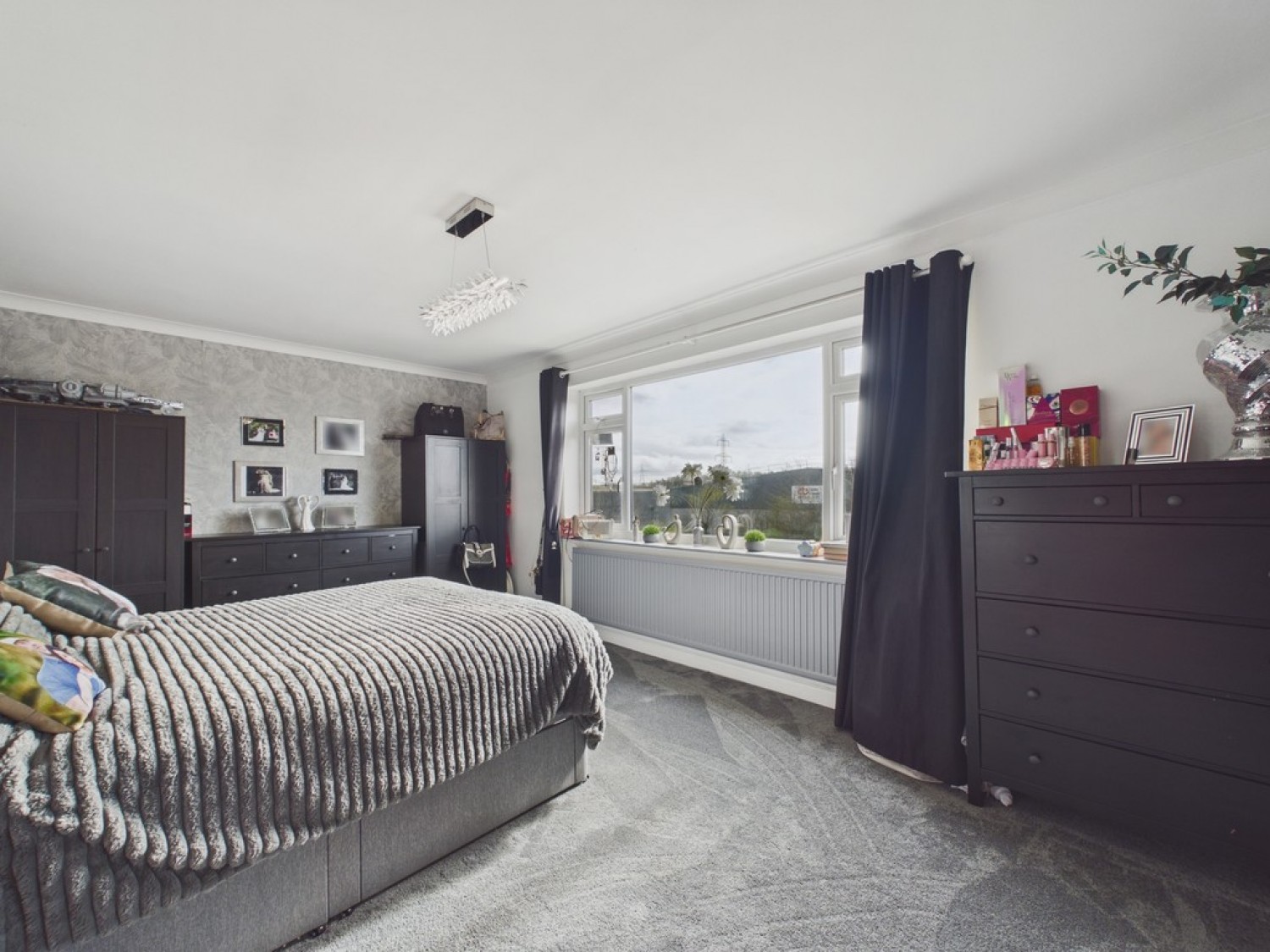 4 bedroom House for Sale West Bawtry Road, Rotherham