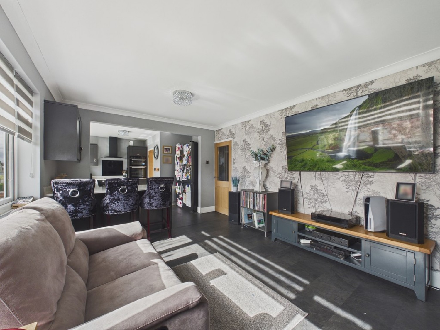 4 bedroom House for Sale West Bawtry Road, Rotherham