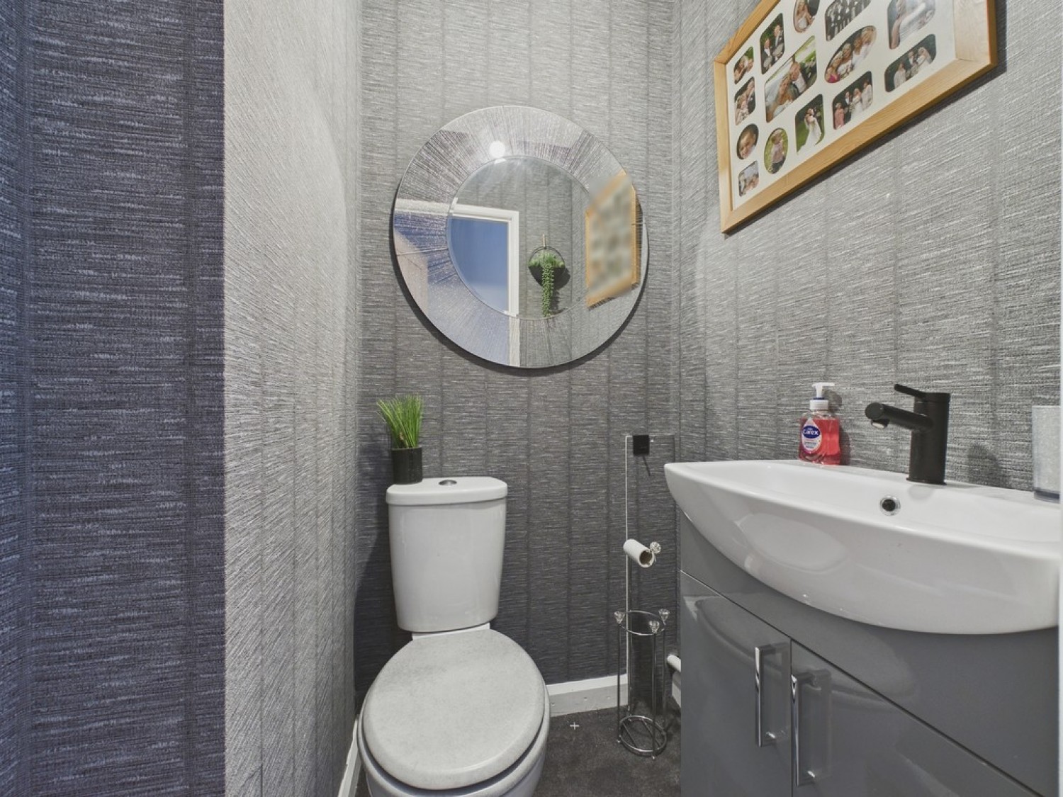 4 bedroom House for Sale West Bawtry Road, Rotherham