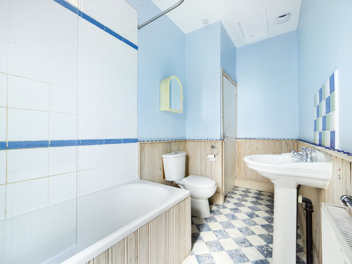 2 bedroom House for Sale Goosebutt Court, Parkgate