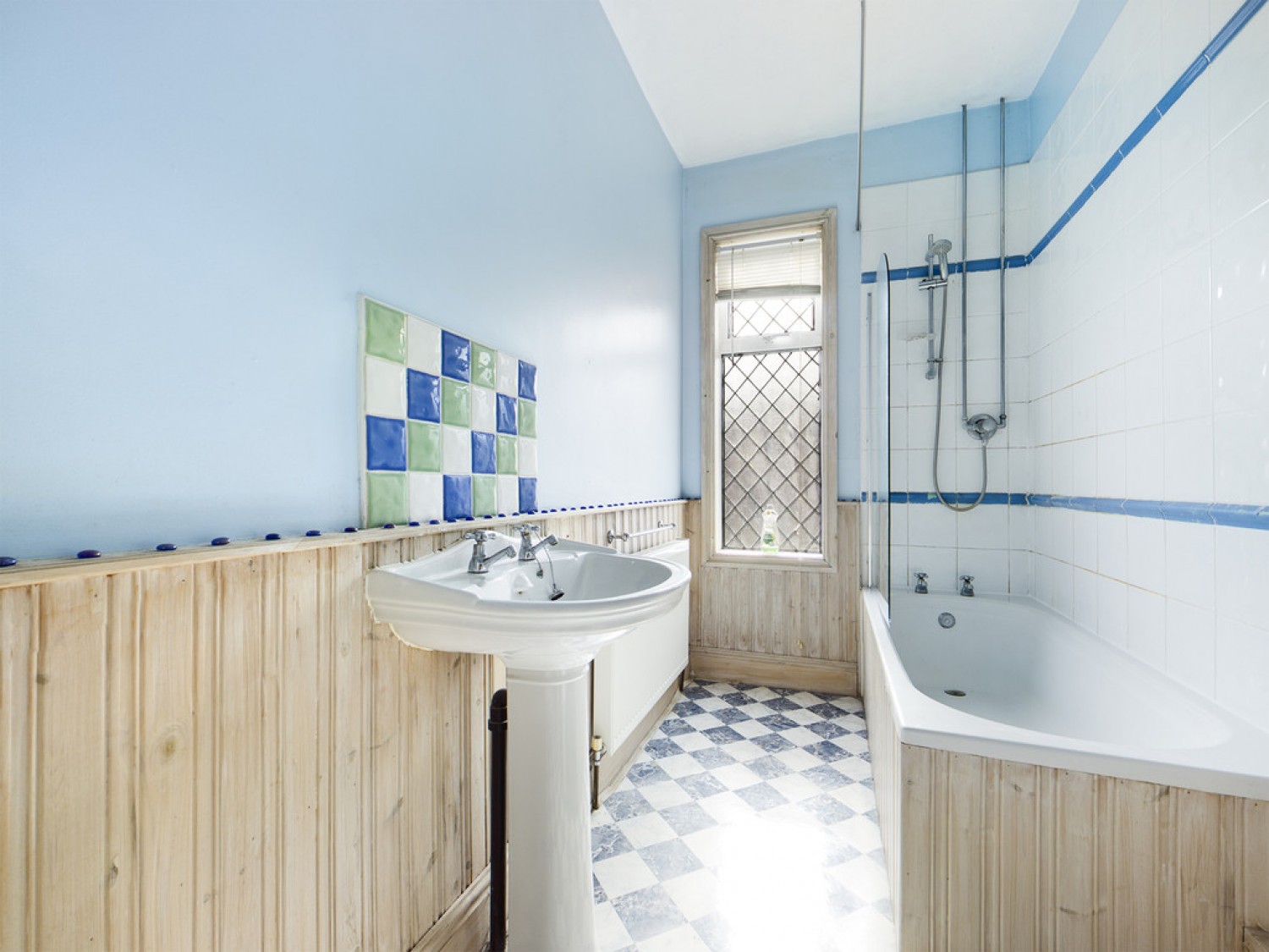 2 bedroom House for Sale Goosebutt Court, Parkgate