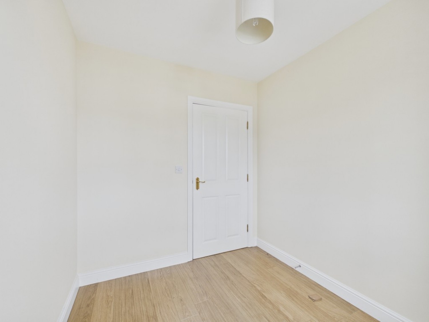 2 bedroom Flat for Sale Bawtry Road, Wickersley